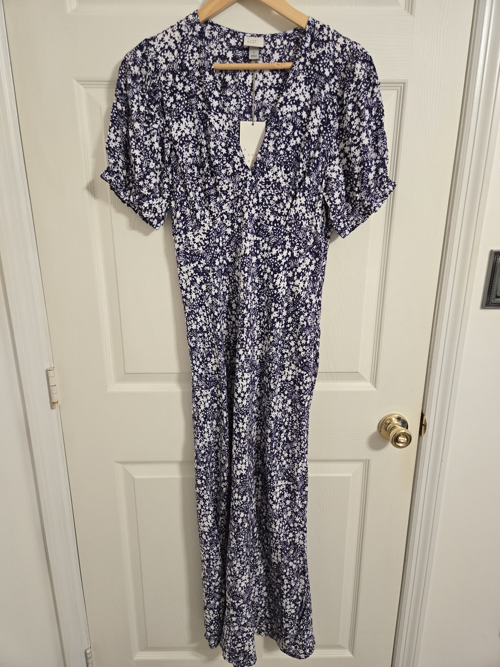A New Day Floral Navy And White Bias Cut Dress Size Small